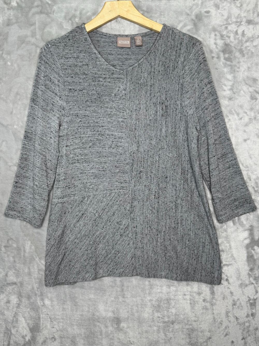 Chicos Top Womens Medium Gray Space Dyed V Neck 3/4 Sleeve Stretch Soft Knit